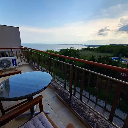 Apartahotel Diamond Sarafovo By Kp