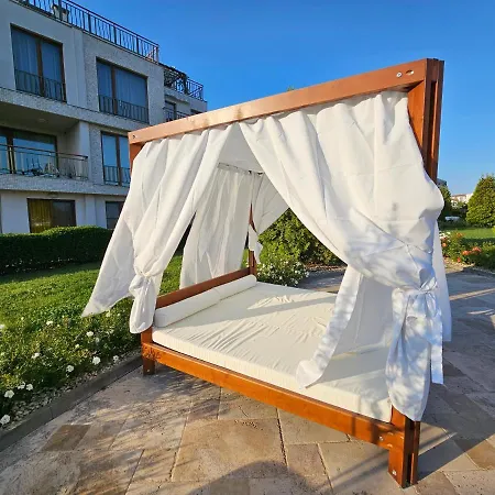 Apartahotel Diamond Sarafovo By Kp Burgas