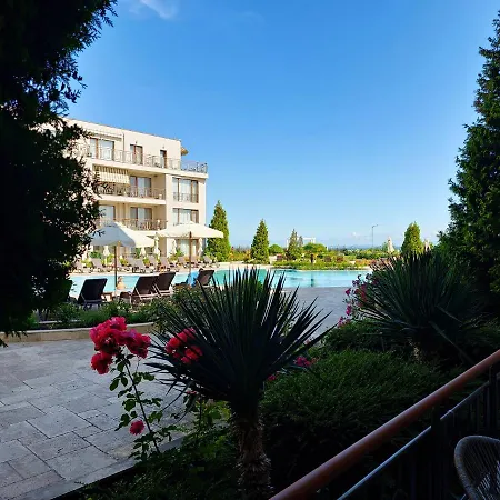 Aparthotel Diamond Sarafovo By Kp 4*