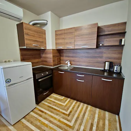 Aparthotel Diamond Sarafovo By Kp 4*
