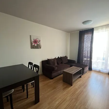 Aparthotel Diamond Sarafovo By Kp 4*