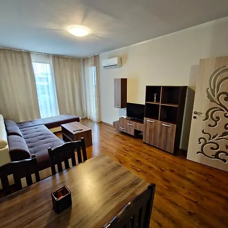 Diamond Sarafovo By Kp 4*